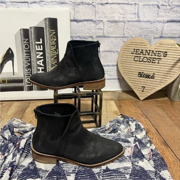 Free people black century ankle flat bootie size 36 - Picture 2 of 13